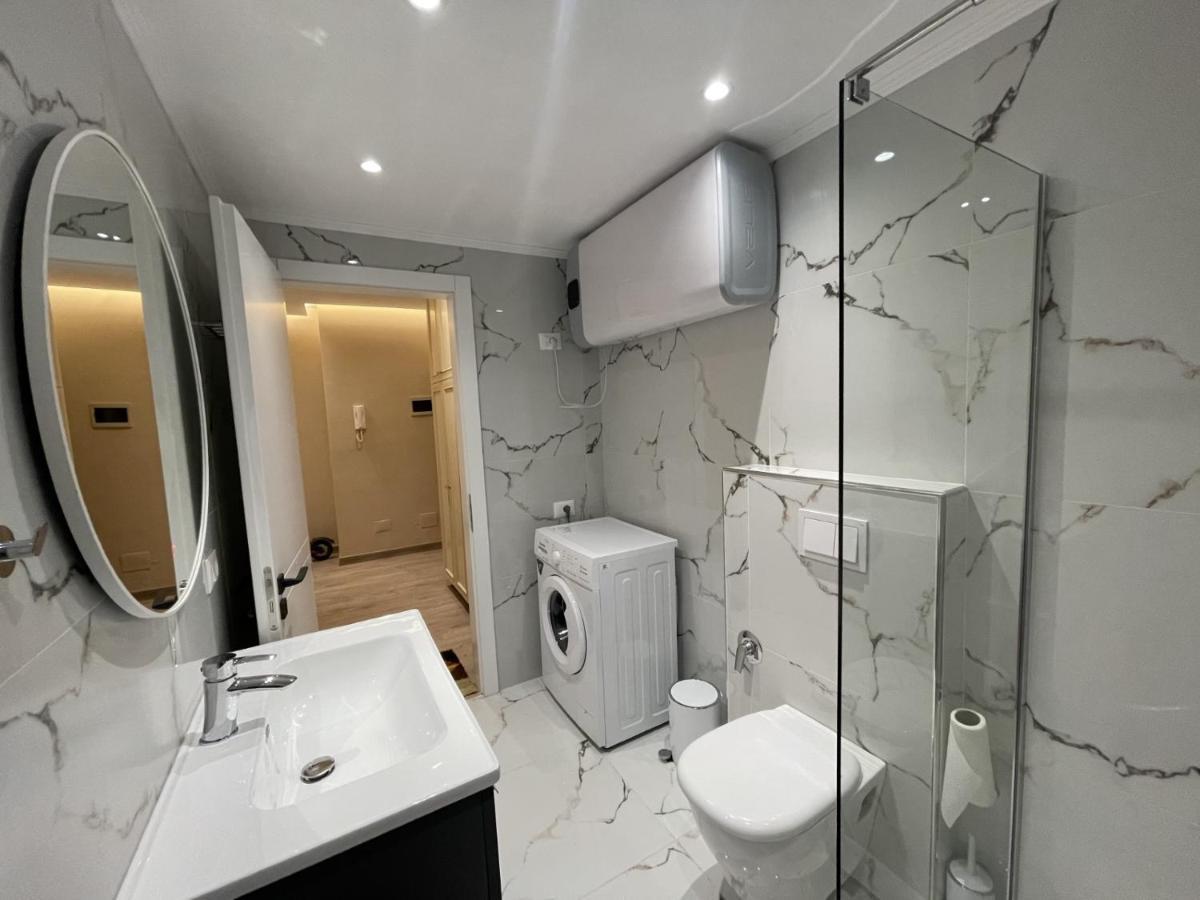 City Center Apartment 1 Тирана Екстериор снимка