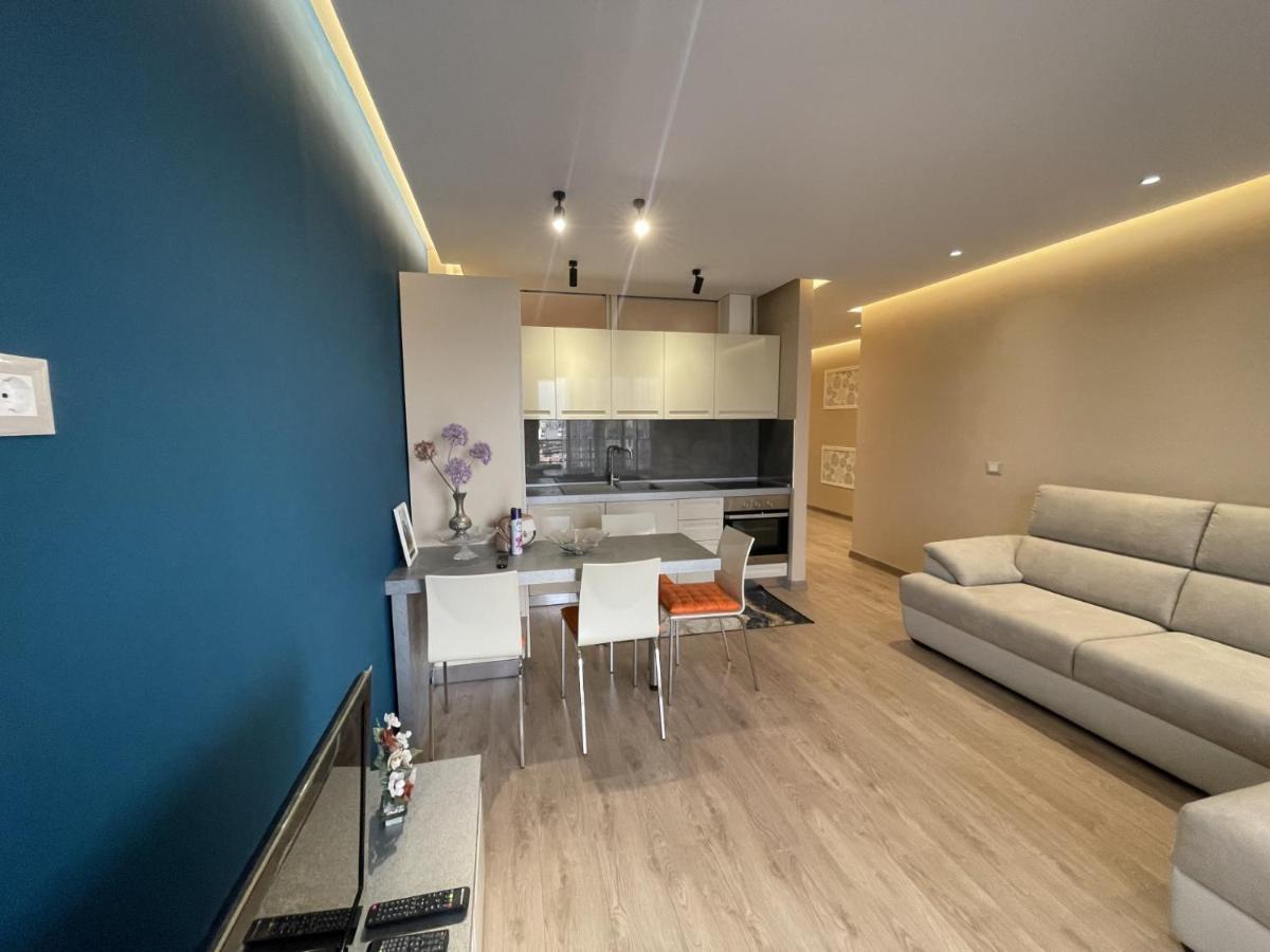 City Center Apartment 1 Тирана Екстериор снимка
